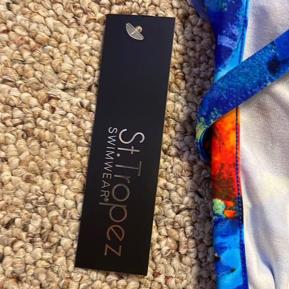 St Tropez swimsuit top in floral blue and orange - Picture 5 of 5